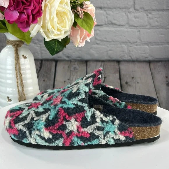 MANDEL Made in Italy Blue White & Pink Stars Slip On Clogs Mules Flats - Picture 3 of 17